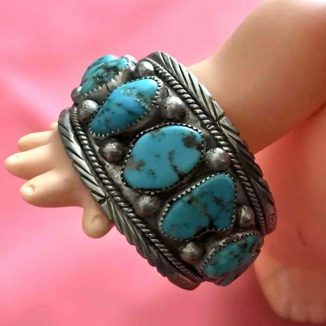 ★値下げ★天然ターコイズ 9連　ストーン　バングル NAVAJO ネイティブ