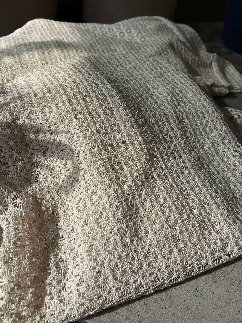 川島織物セルコンのレースカーテン2枚組