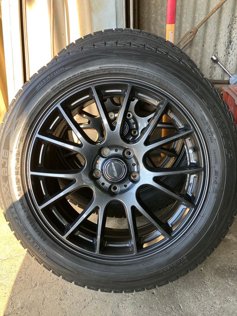 DUNLOP スノータイヤ 225/55 R18