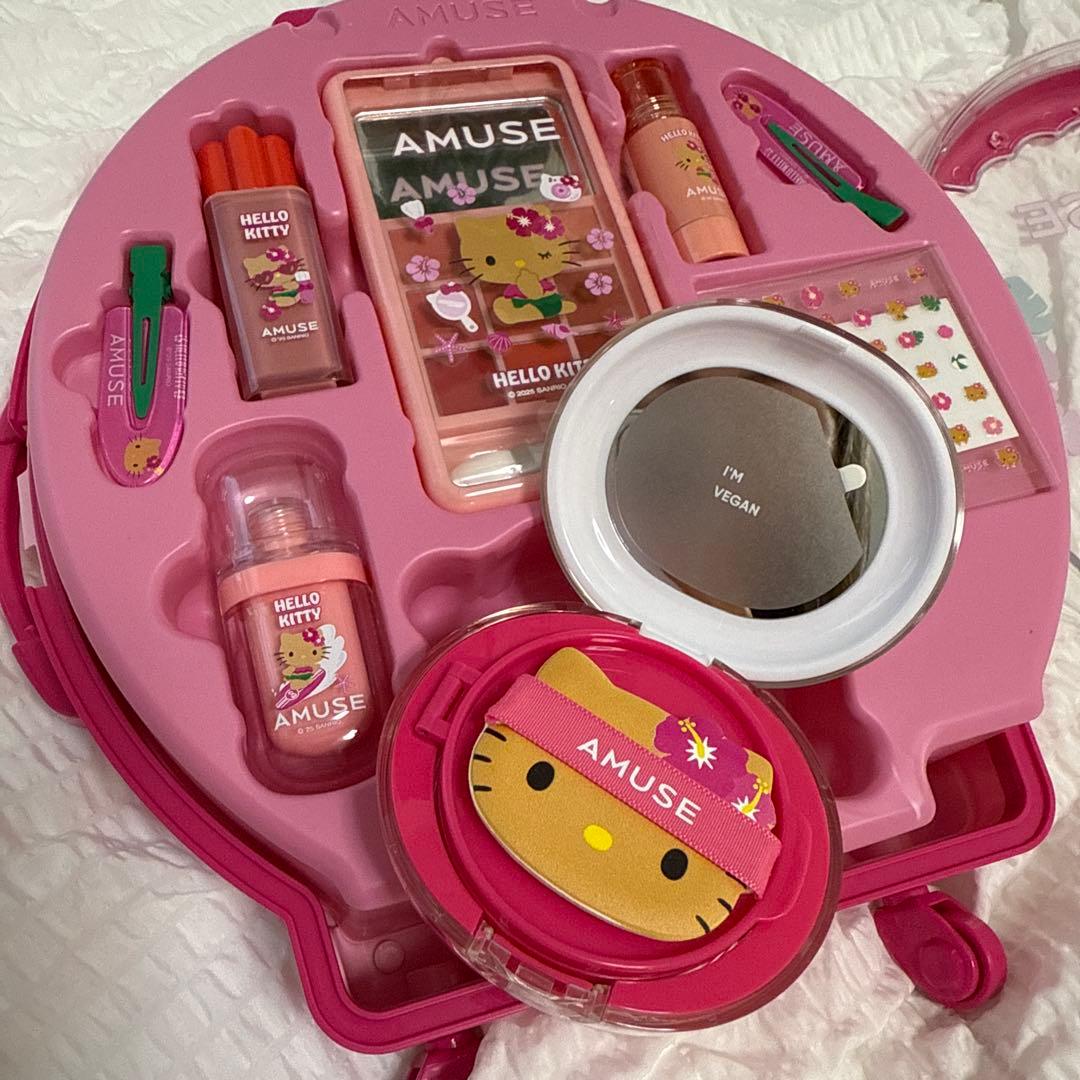 完売品　AMUSE 日焼けキティ　フルメイクキャリー　イエベ