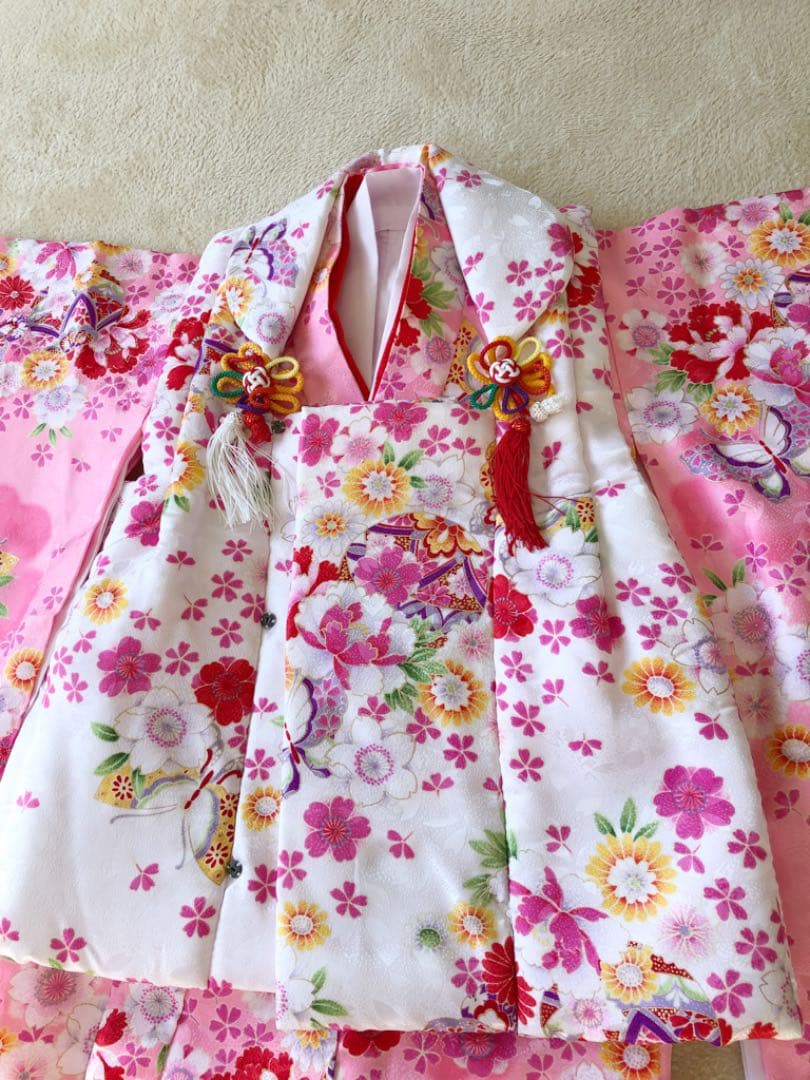 七五三 詣り3歳 女児可愛いピンク着物襦袢白被布3点セット早い者勝ち〜