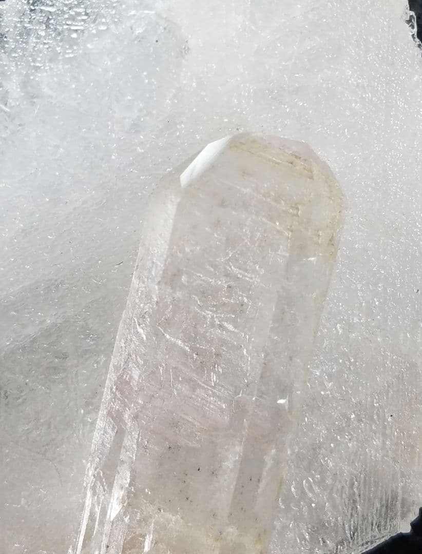 パキスタンスカルドゥハシュピ鉱山水晶 No1181