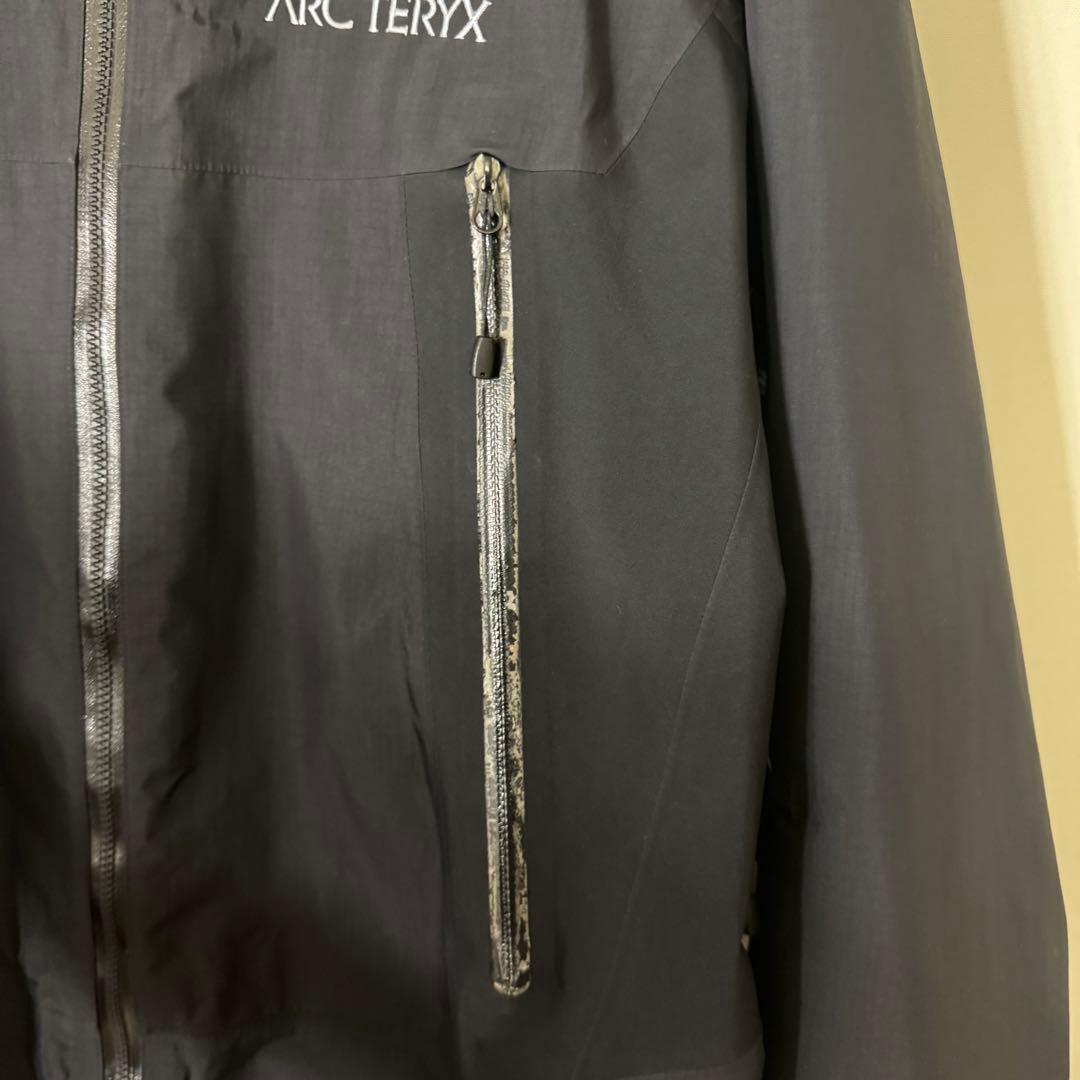 ARC'TERYX BETA AR ブラック
