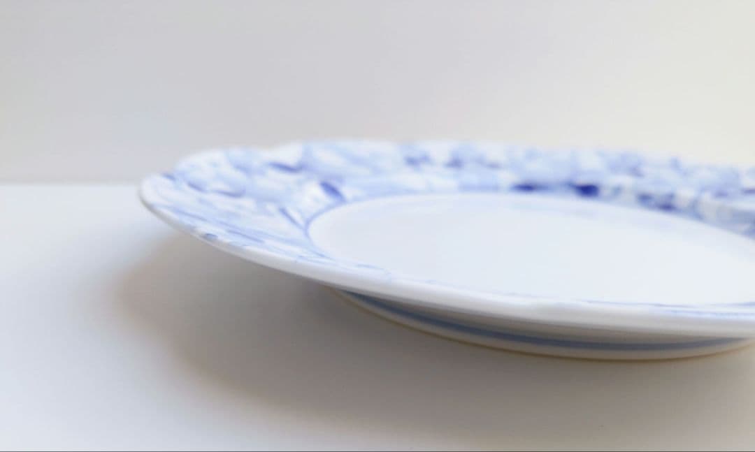 深川製磁　染付木蓮　ミート皿