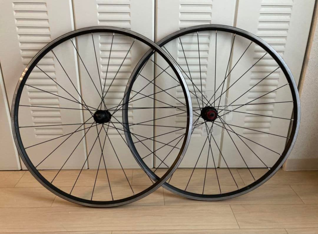 クリンチャータイヤ用ホイール ブラック