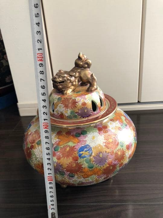 九谷花詰大きな三足金色狮子头香炉
