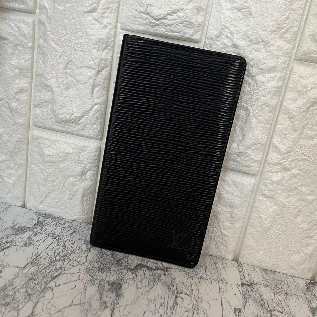 美品 Louis Vuitton ルイヴィトン エピ 長財布 札入れ 黒