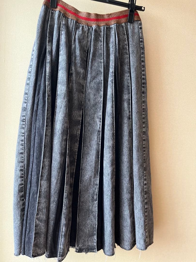 GO TO HOLLYWOOD ブラック　デニム　プリーツ　スカート　02