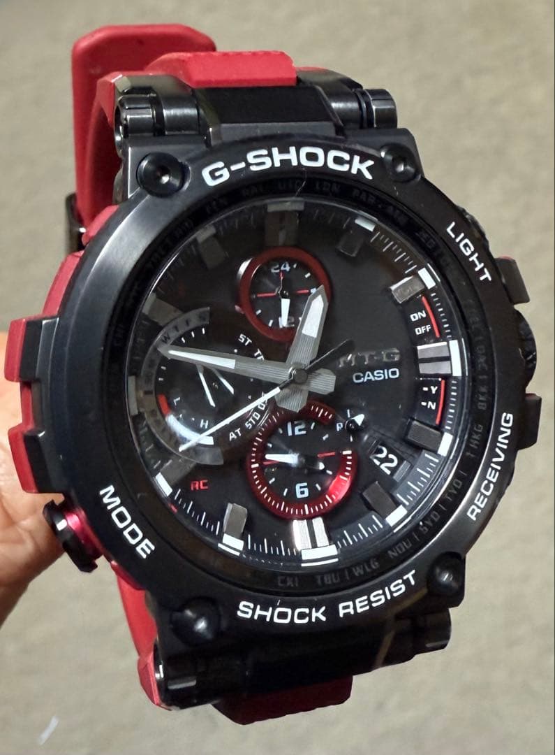 G-SHOCK MTG-B1000B-1A4 メンズ レッドxブラック