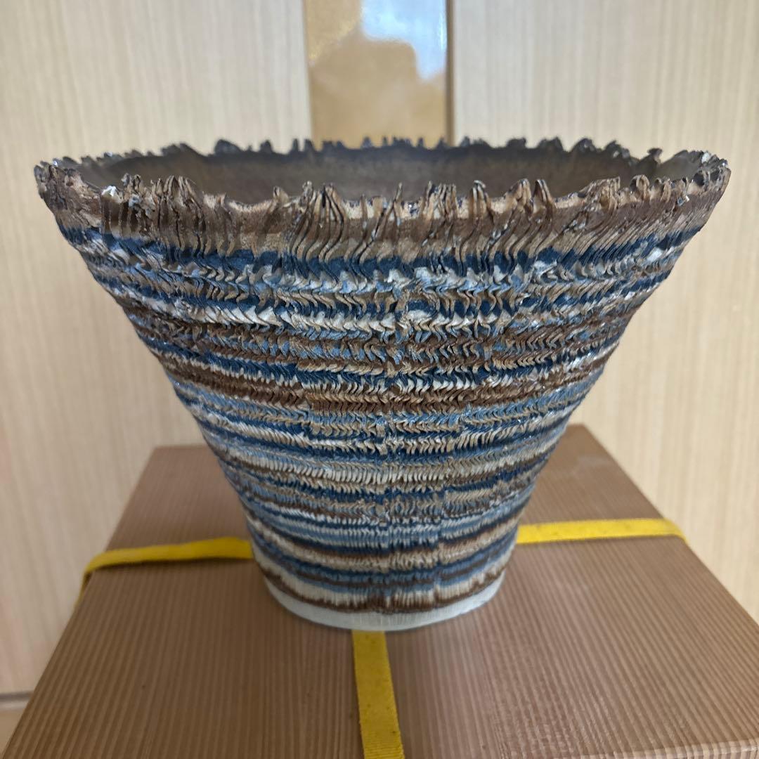 新品未使用　花器　裂開文　結晶天目　藤井茂男　優美　生け花フラワーアレンジ　共箱