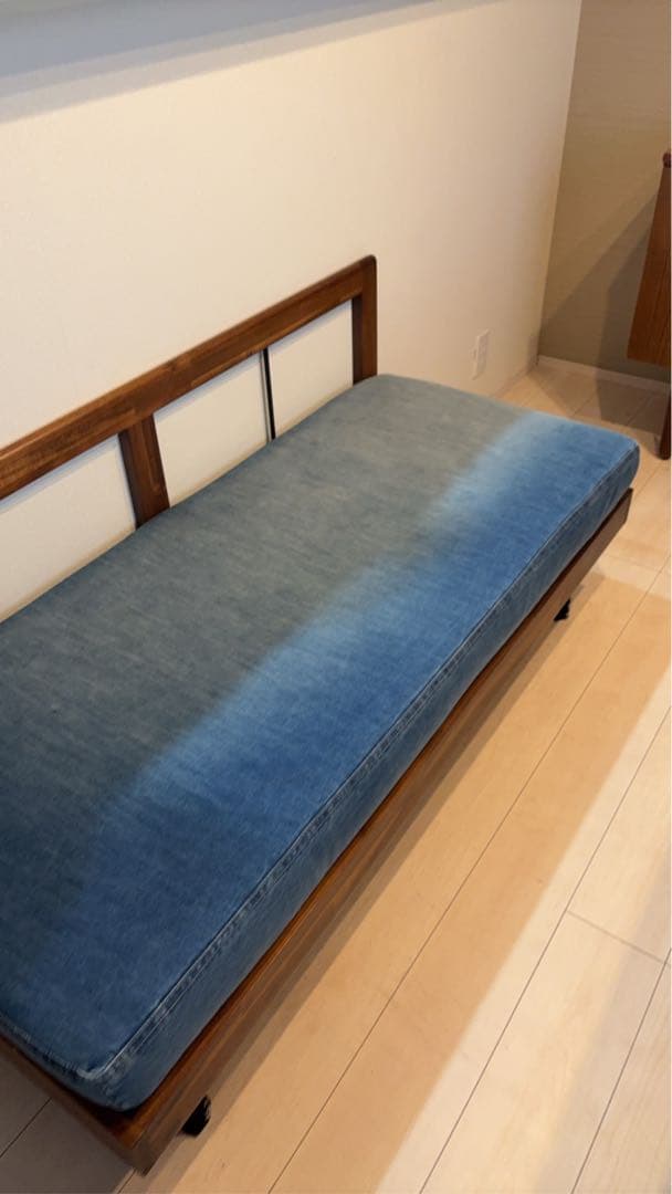 無料で届けます！　unico ダイニングソファセット