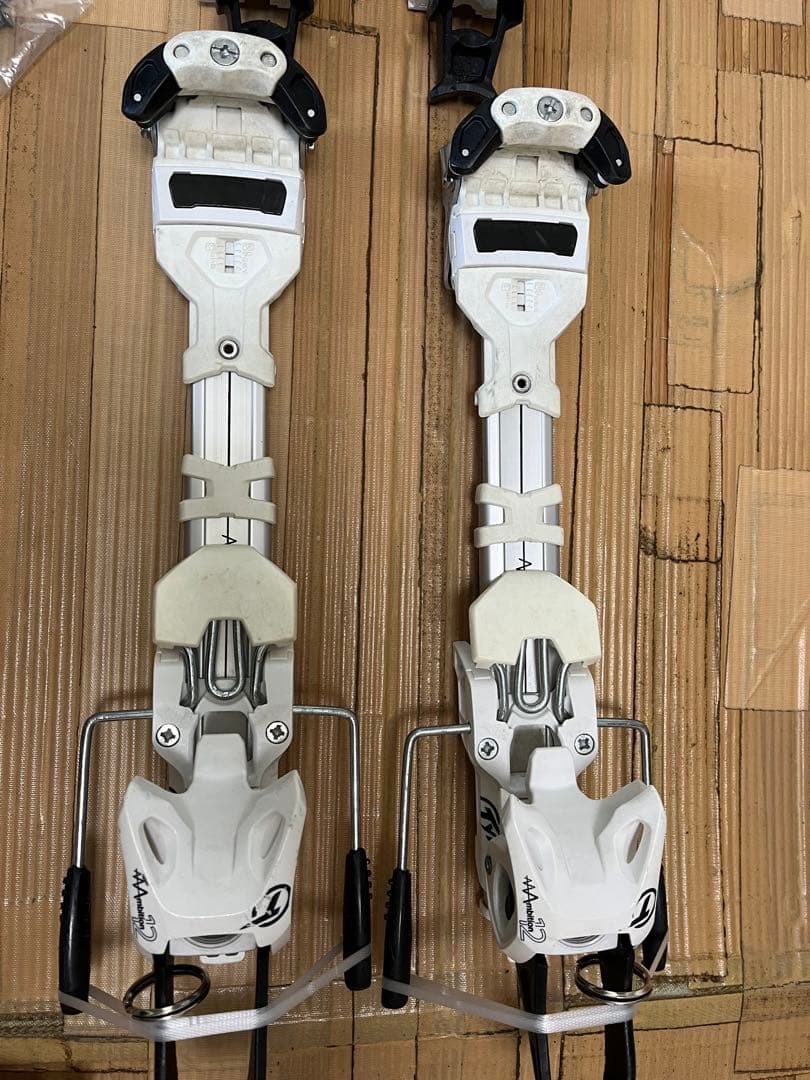 Tyrolia Ambition 12 ビンディング ホワイト