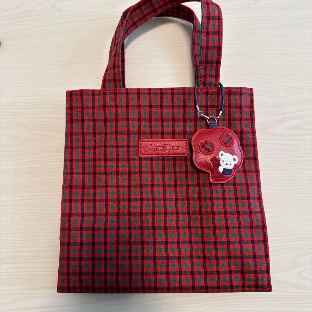 ファミリア チェック柄トートバッグ クマチャーム付き