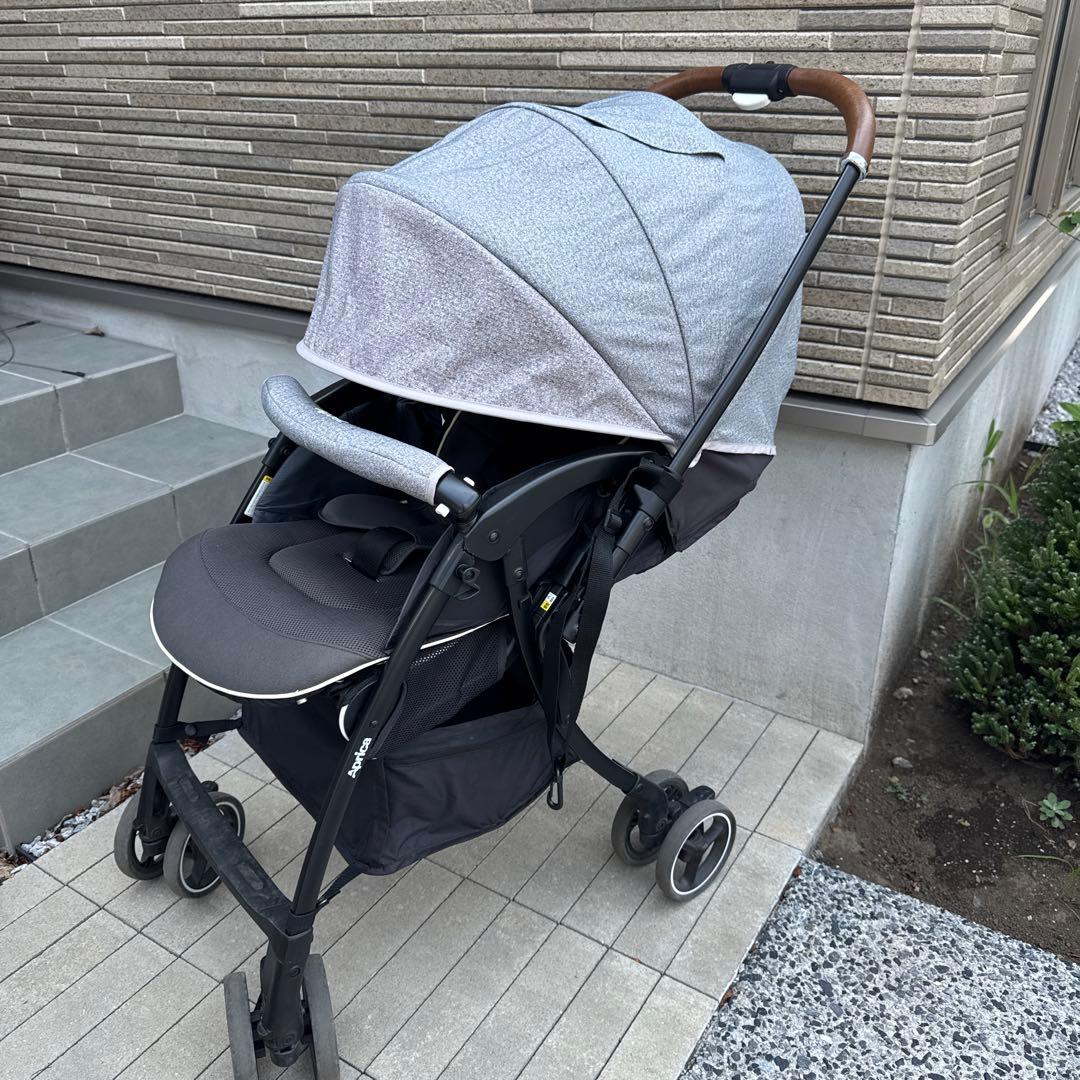 アップリカ　ラクーナ クッション AC グレー