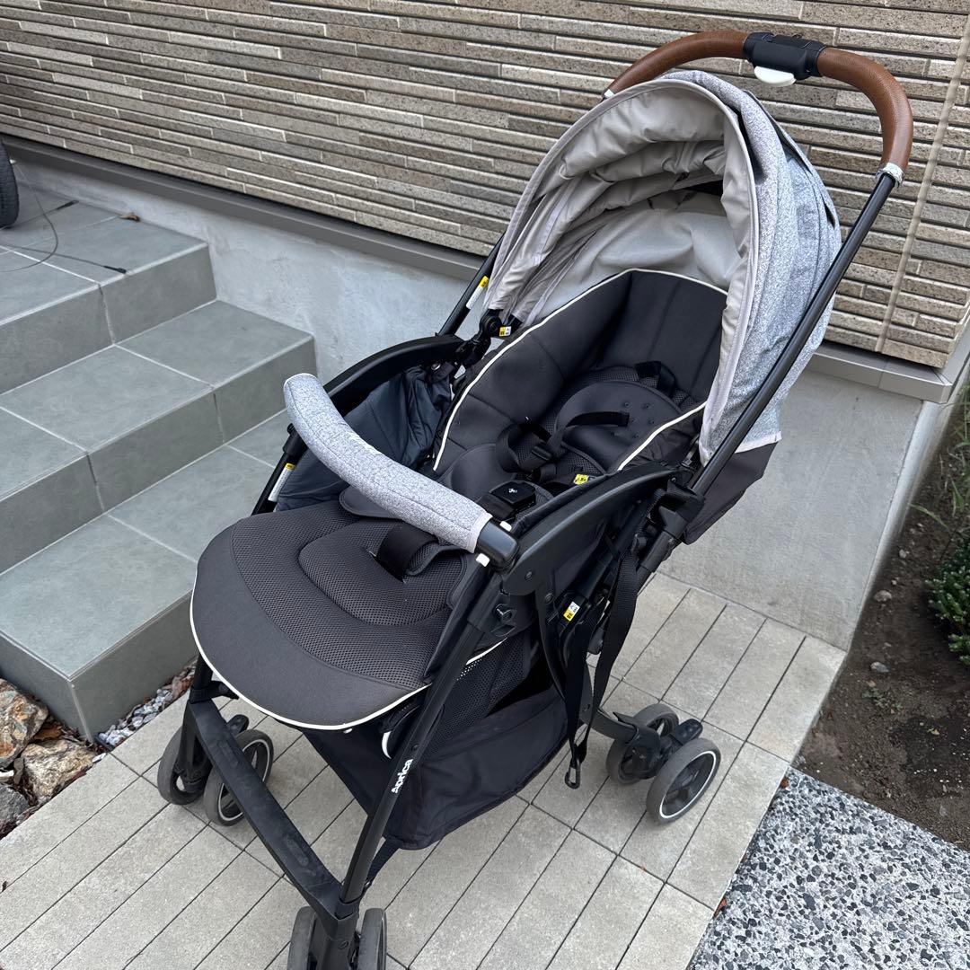 アップリカ　ラクーナ クッション AC グレー