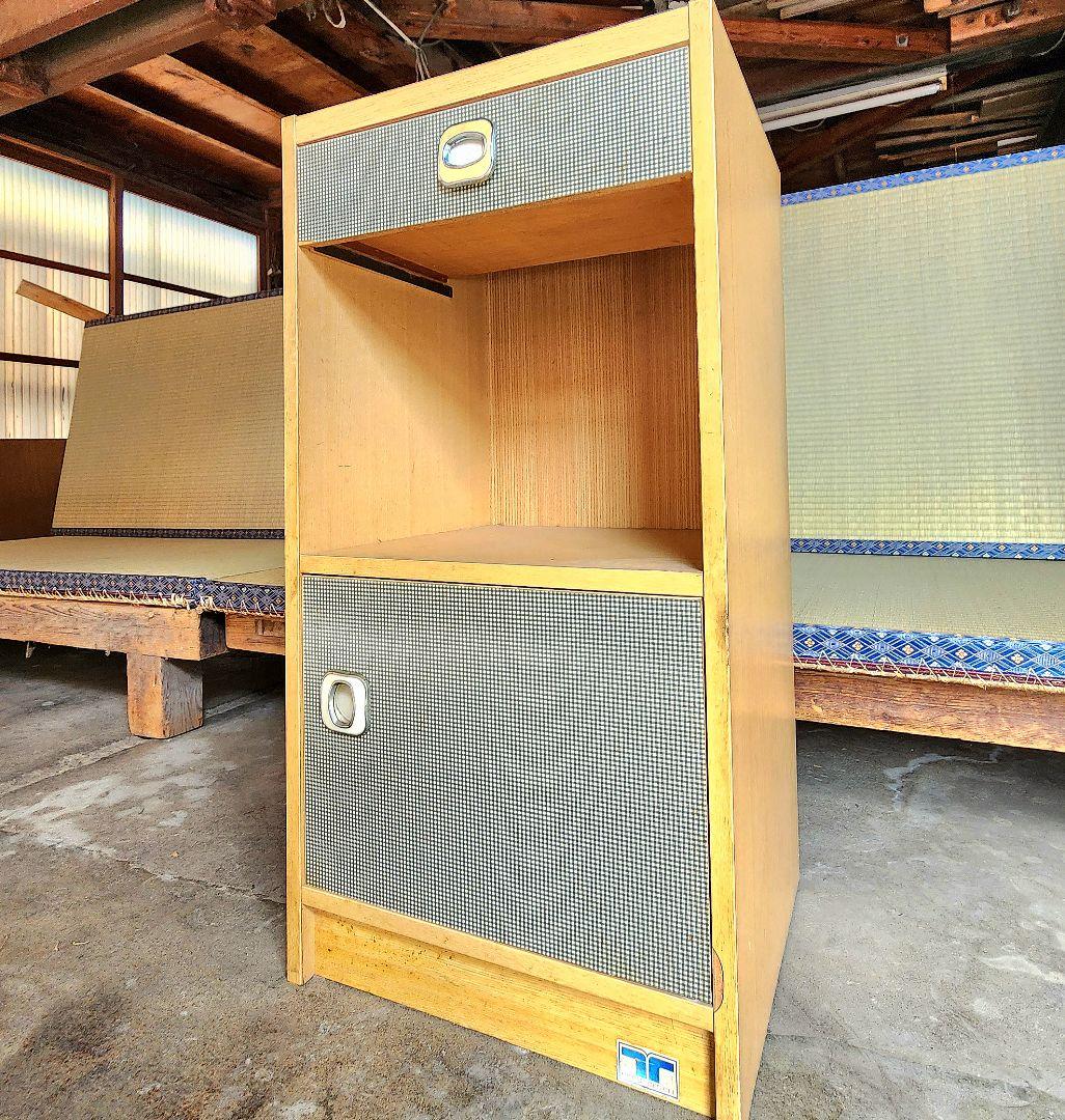 【昭和レトロ】レトロポップ_飾り棚(ギンガムチェック)