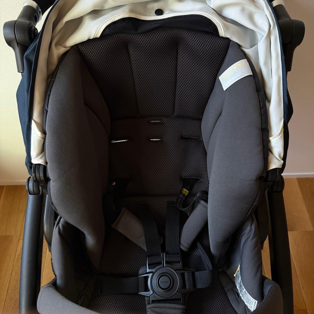 美品　Combi コンビ ベビーカー AttO（アット） type-S ネイビー