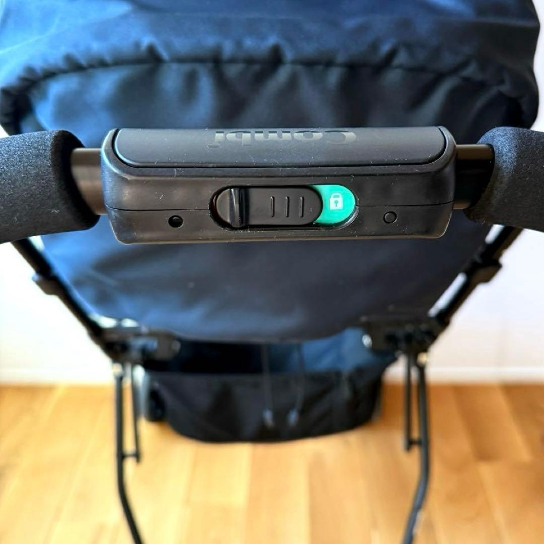 美品　Combi コンビ ベビーカー AttO（アット） type-S ネイビー