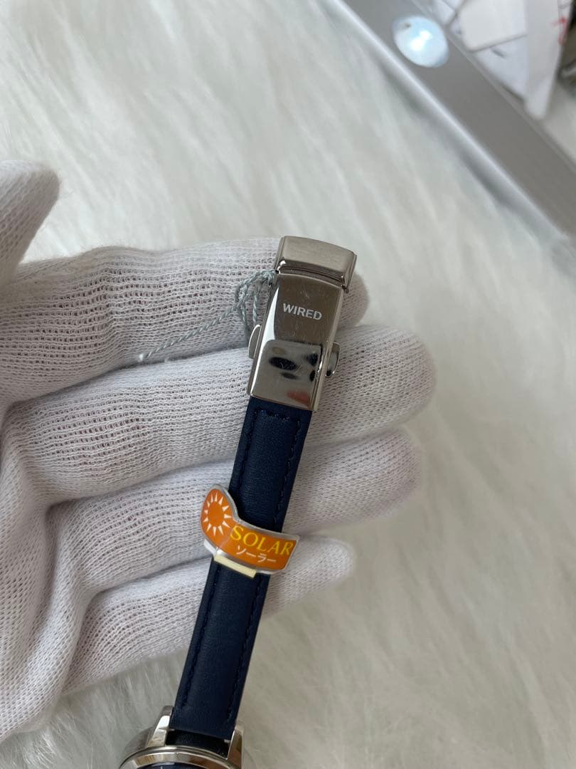 WIRED ソーラー 腕時計 ネイビー
