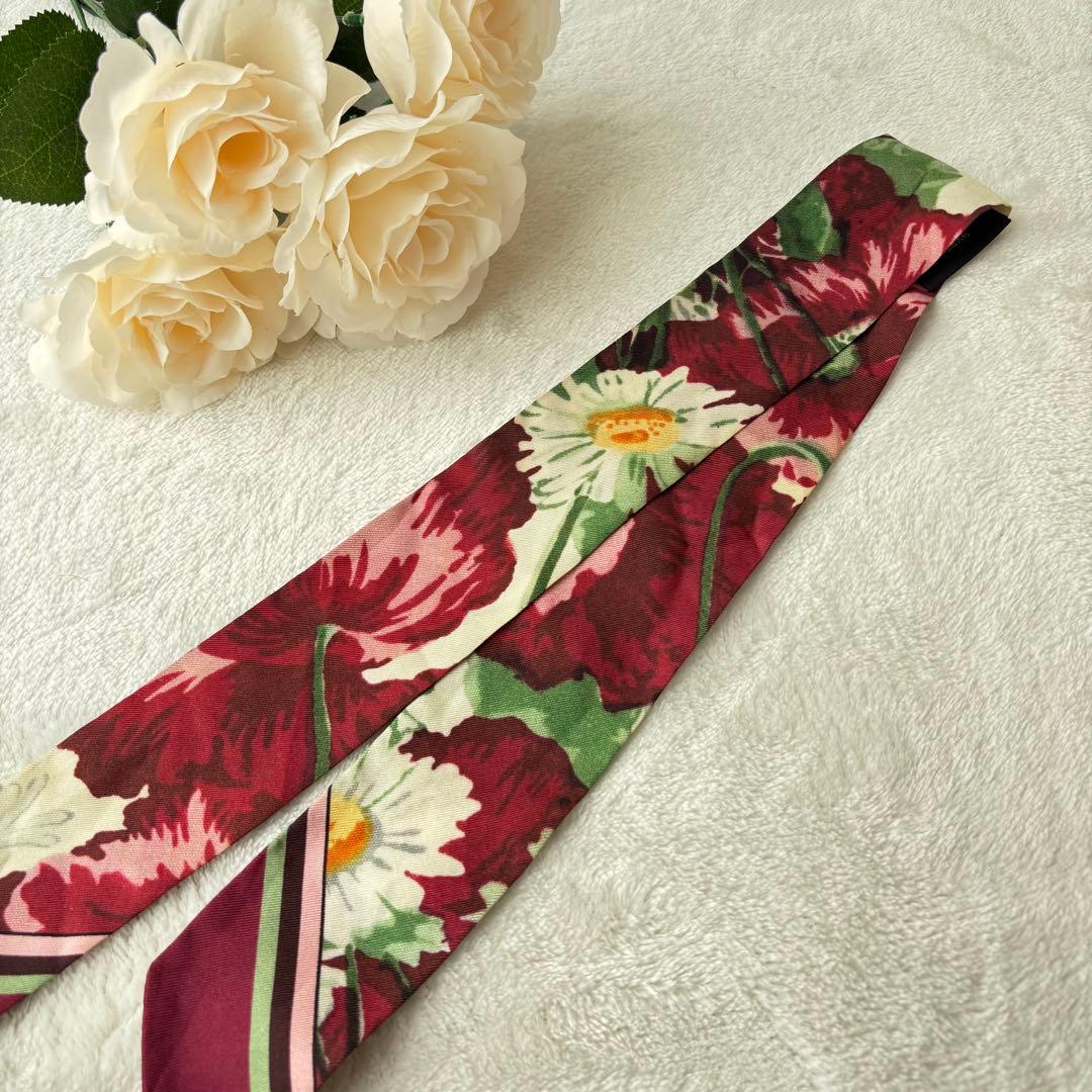 【極希少✨】GUCCIスカーフ BTS テテ着用 花柄　ネックボウ