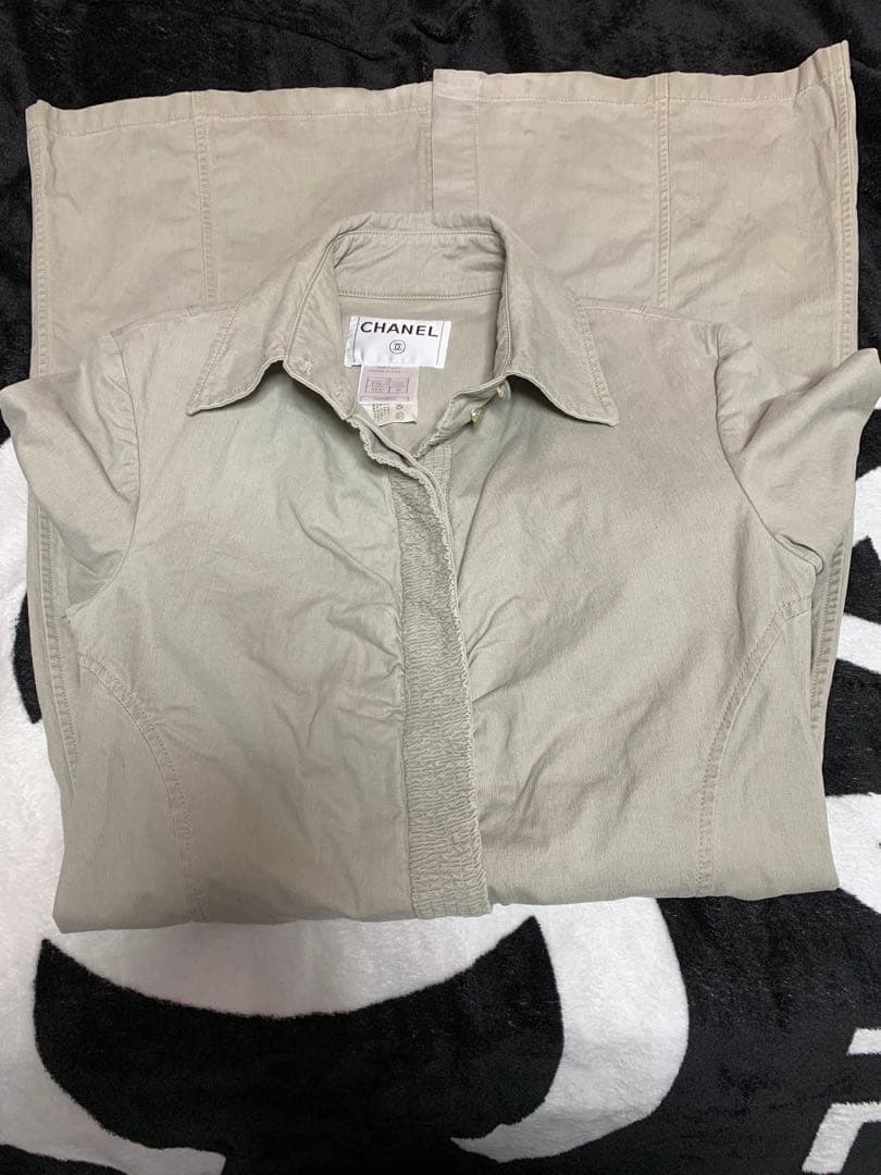 CHANEL 今の季節にピッタリライトグレー コート 38