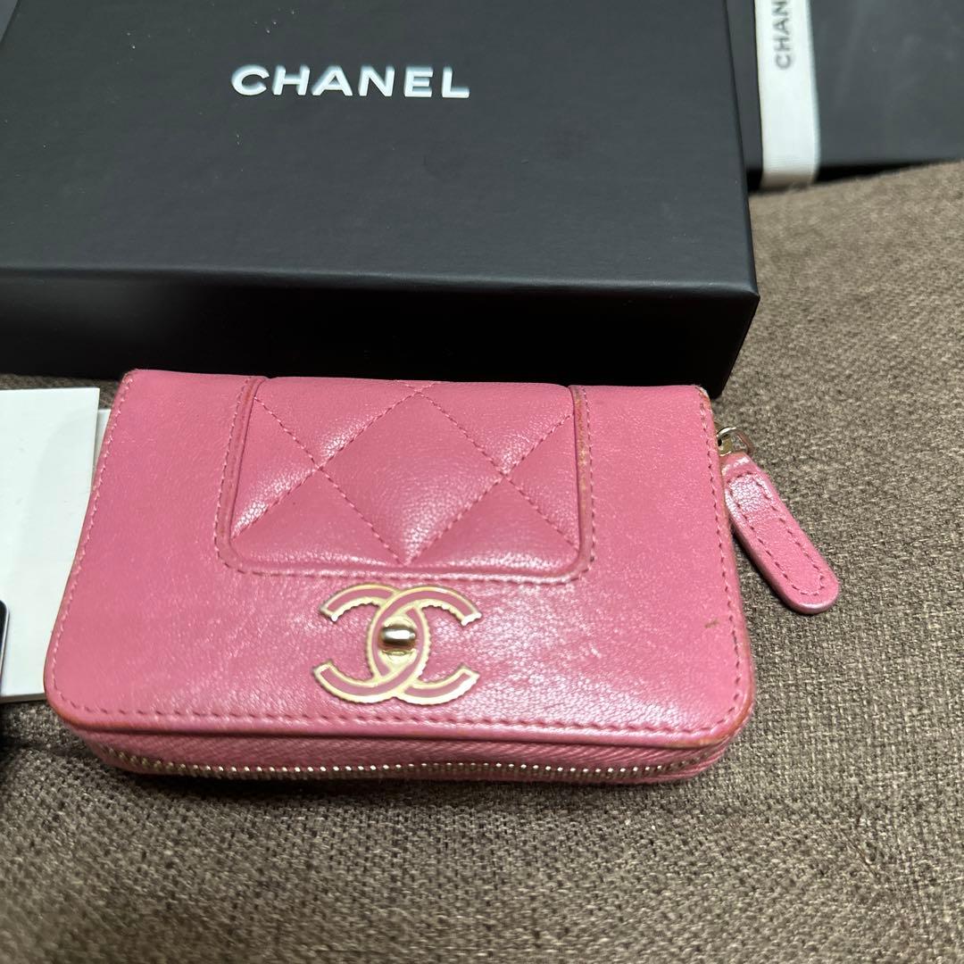 Sauki ！美品CHANEL 小銭いれ