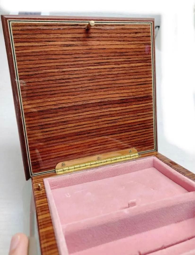 オルゴール　リュージュ　ジュエリーボックス