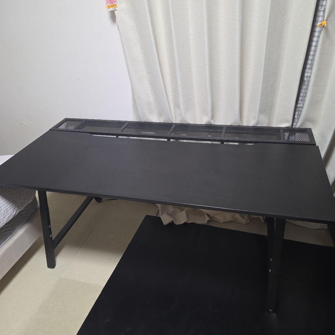 UTESPELARE ウーテスペラレ ゲーミングデスク