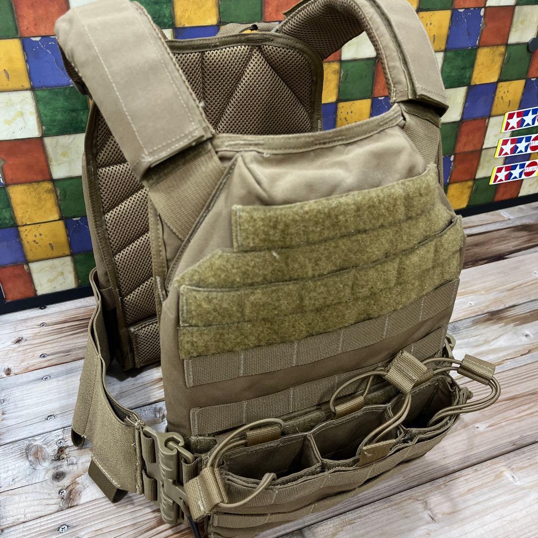 tyr プレキャリ　プレートキャリア　コヨーテ　サバゲー　m4