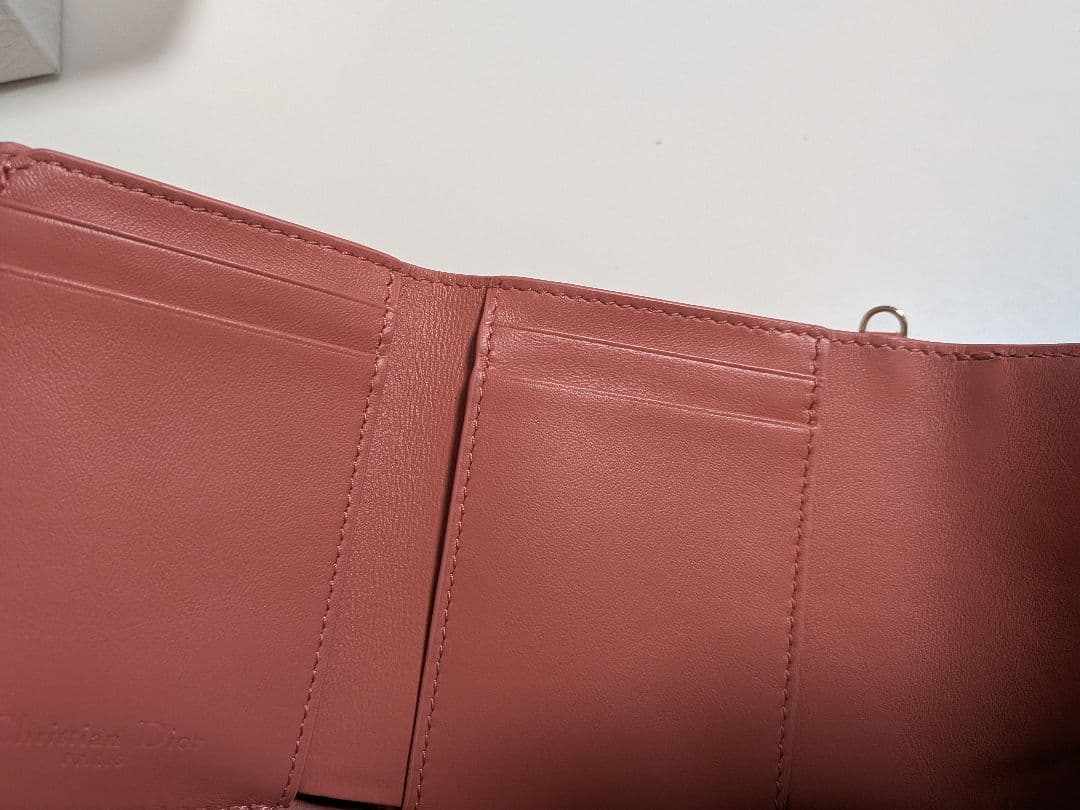 Christian Dior 三つ折り財布 ピンク【新品未使用】