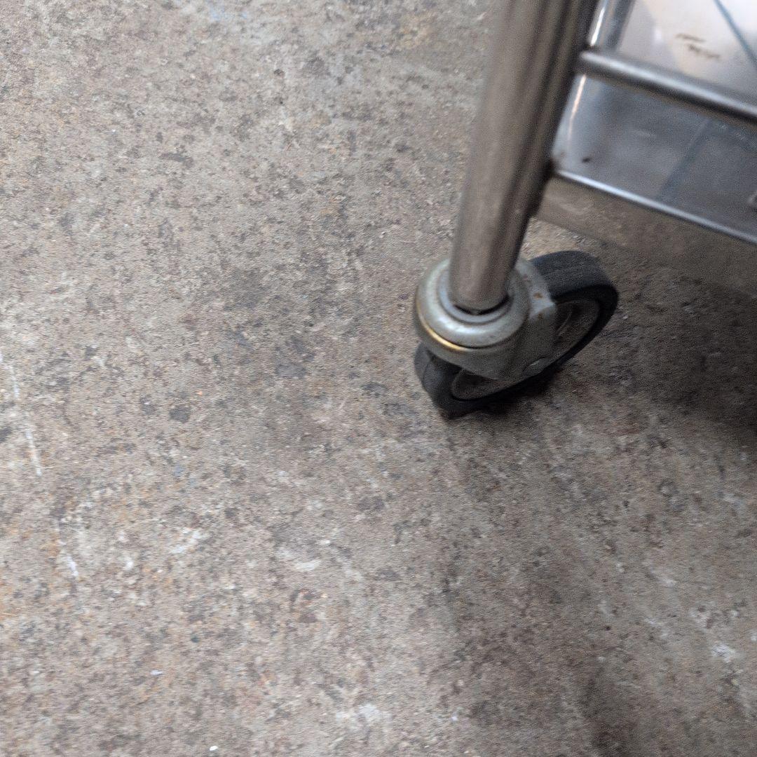 ステンレス製 医療用回診車 キャスター付作業台