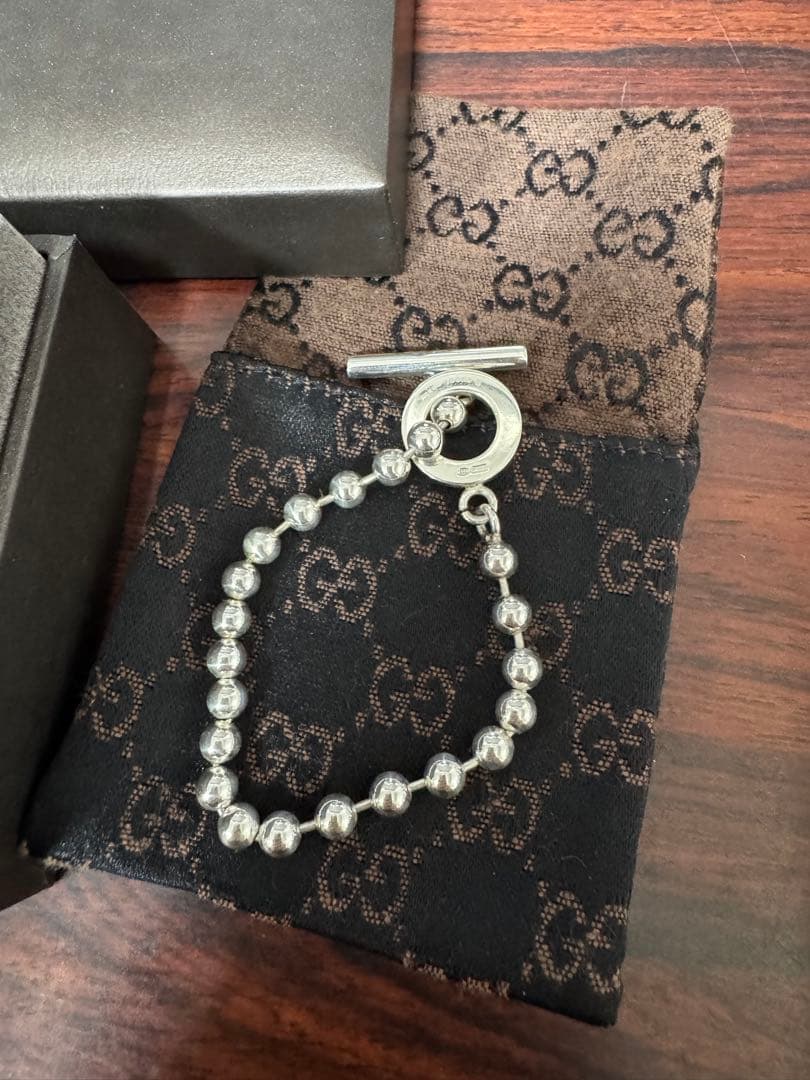 Gucci シルバービーズブレスレット箱布袋付き