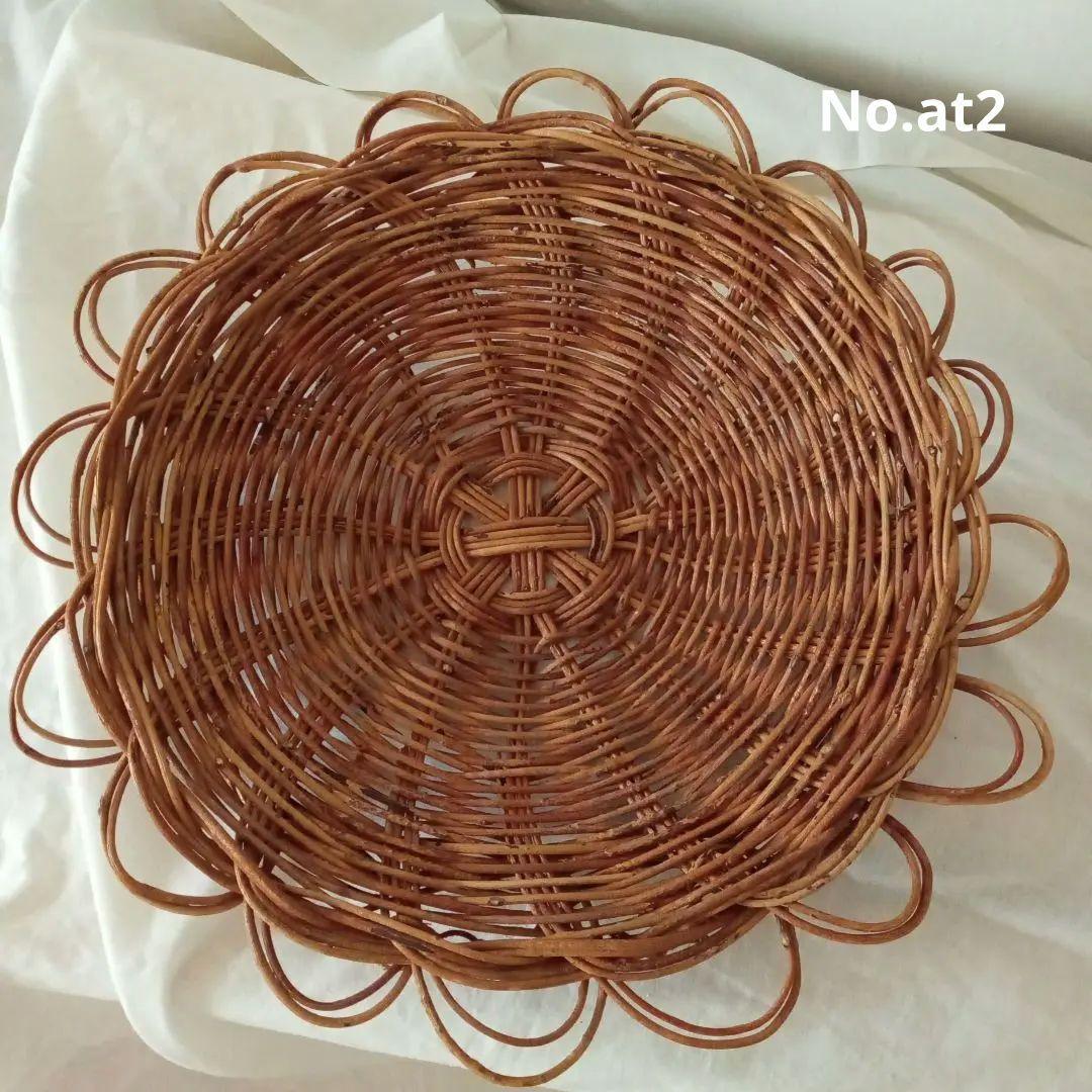No.at2＊あけびの大きな円形トレー＊あけびかご＊