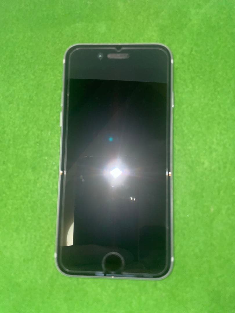 Apple iPhone SE 第2世代 64GB ホワイト SIMフリー