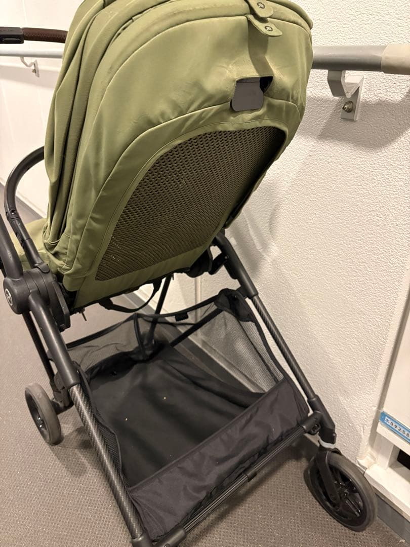 2024年cybex メリオカーボン　モスグリーン