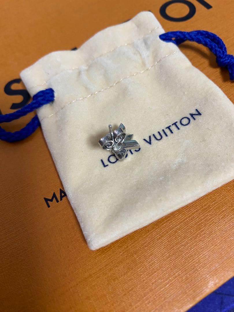 LOUIS VUITTON ルイヴィトン ピアス 片耳のみ