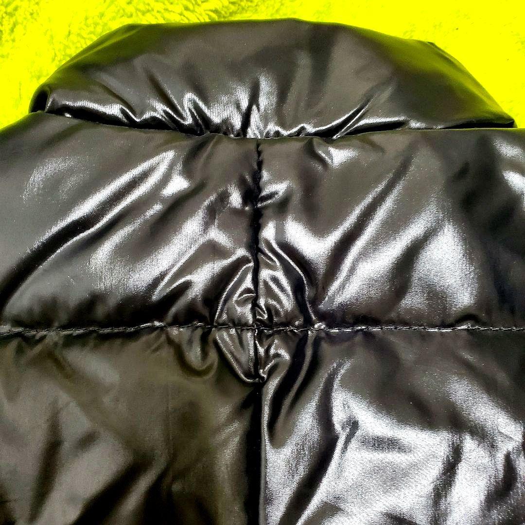 代理店タグ美品！胸元ぱっちりワッペンMONCLER ダウン ベスト モンクレール