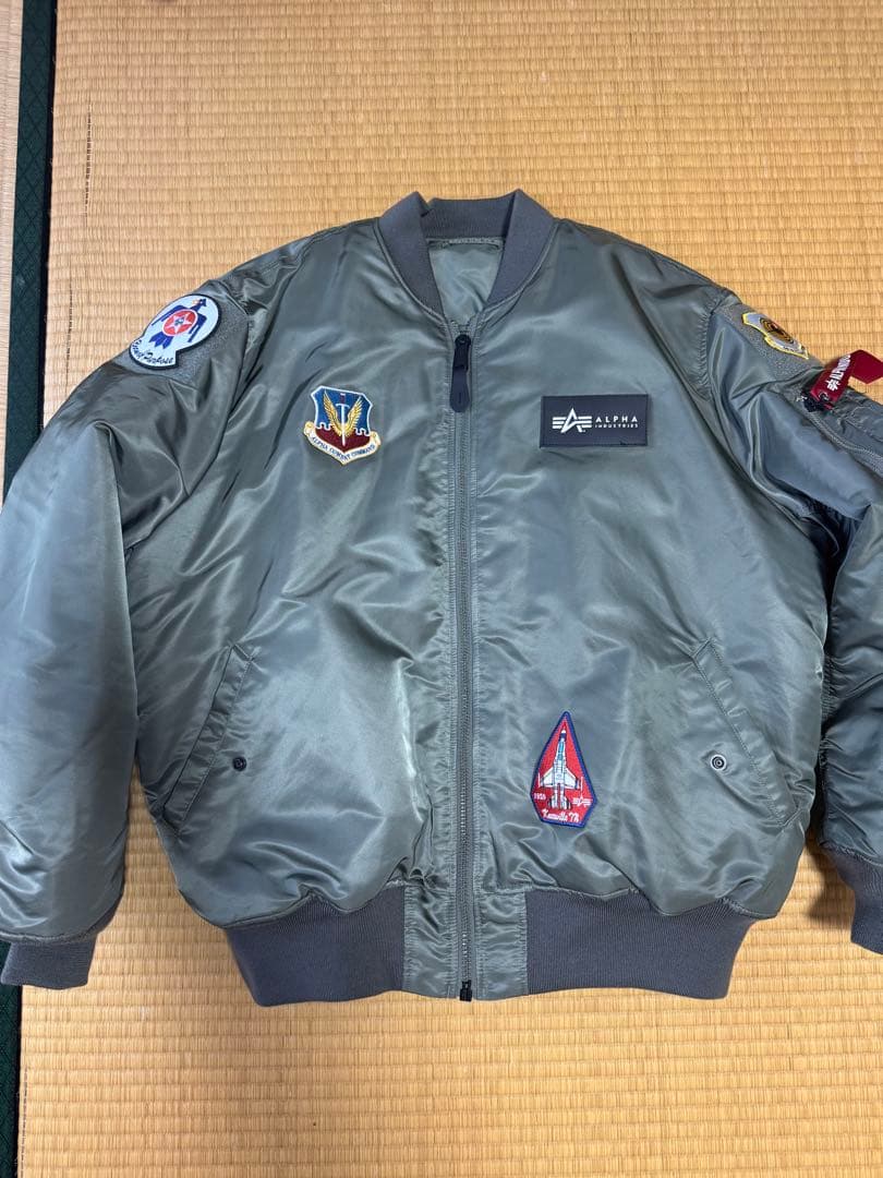 希少BIGサイズ4L Alpha Industries MA-1 フライト
