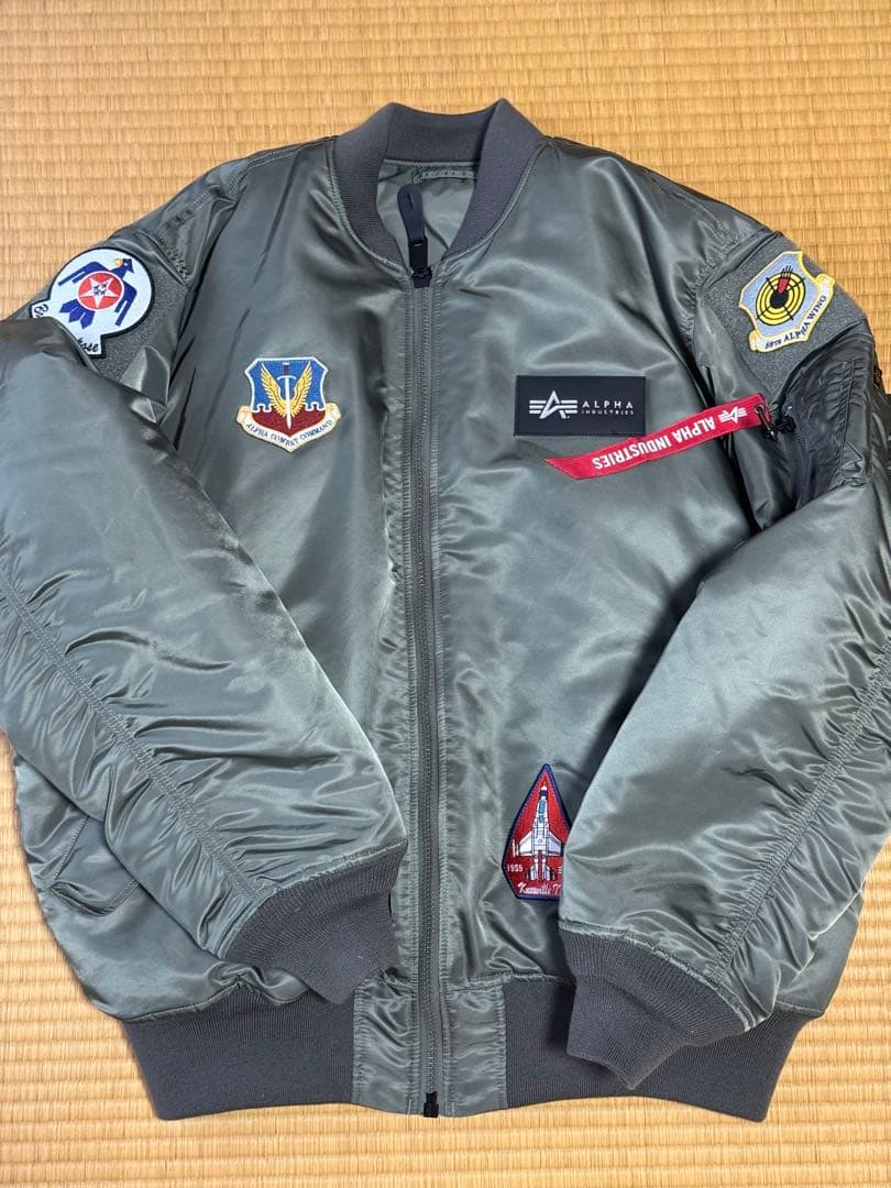 希少BIGサイズ4L Alpha Industries MA-1 フライト