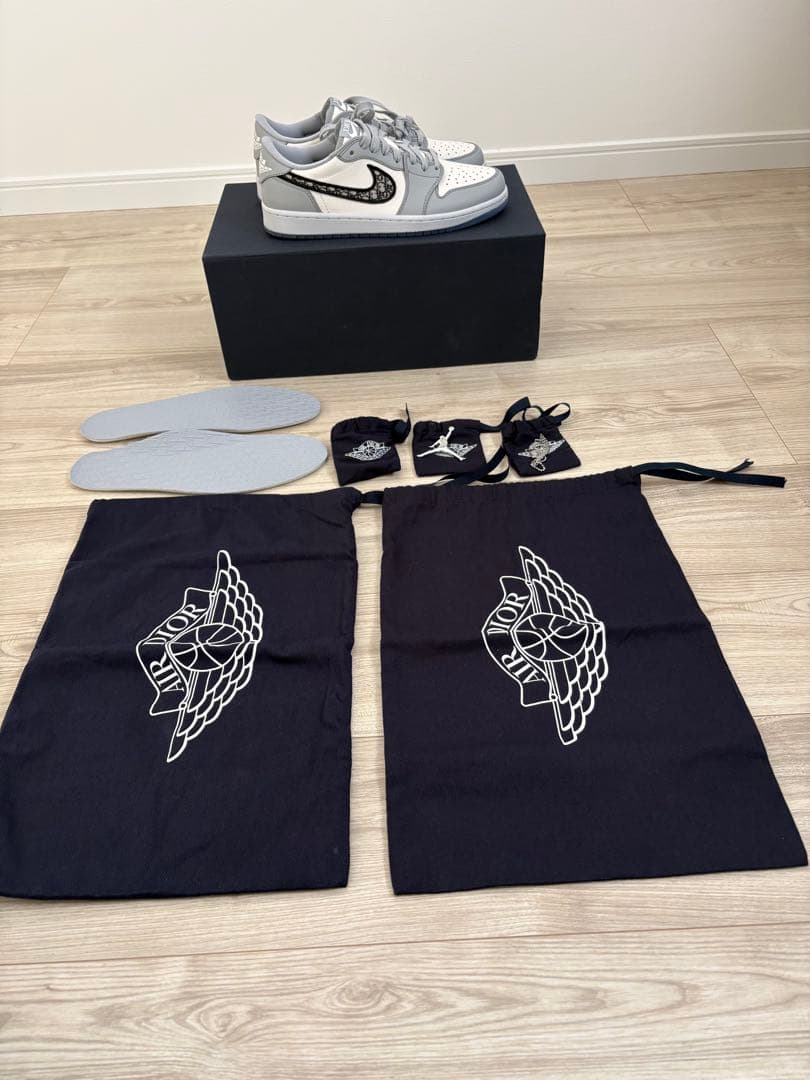 Dior × Nike Air Jordan 1 Low OG
