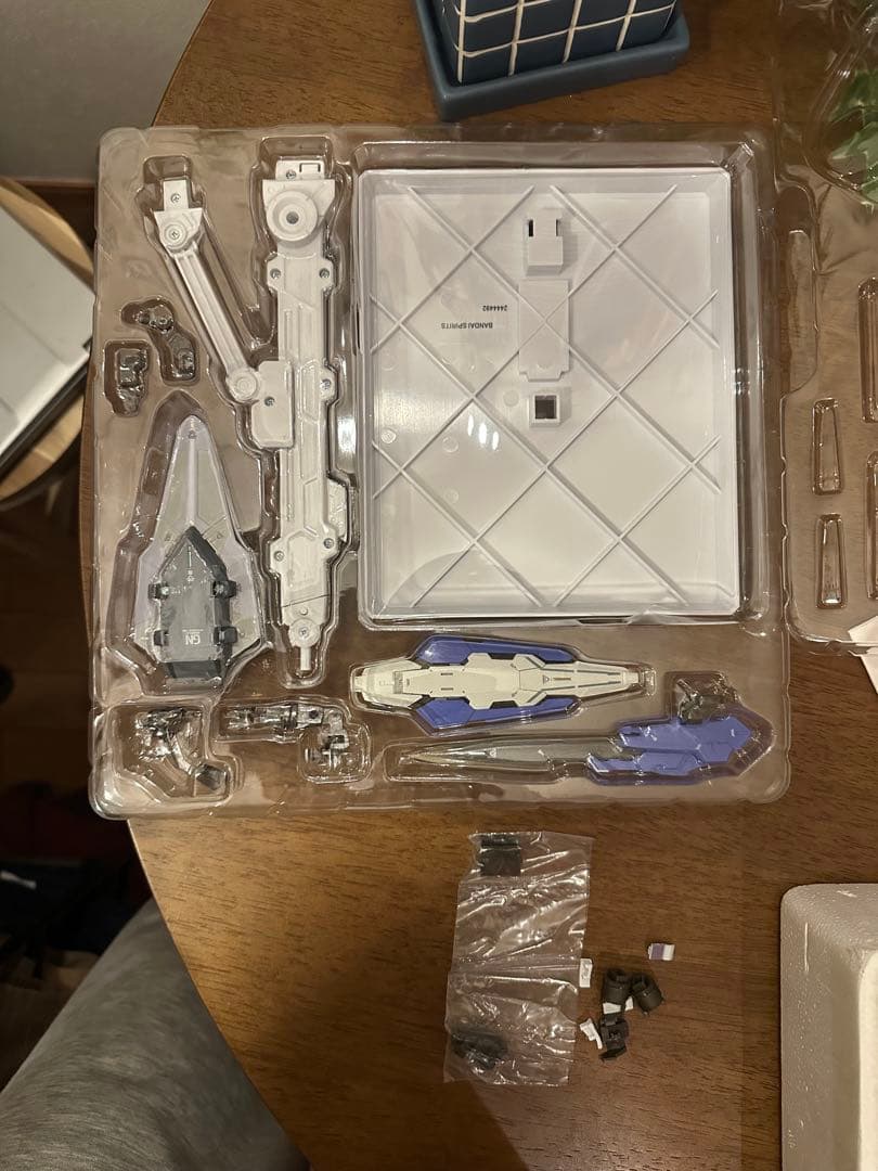 値下げ　L BUILD ガンダムアストレア＋プロトGNハイメガランチャー