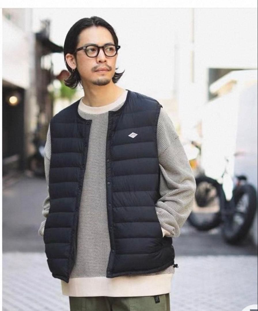 新品未使用　DANTON インナーダウン　クルーネックベスト　Ｌ