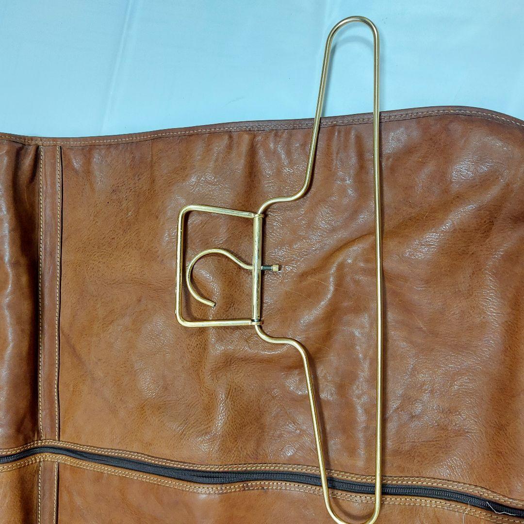 最高級バケッタレザー本革ガーメントバック　衣装ケース茶色ゴールドカラーのハンガー