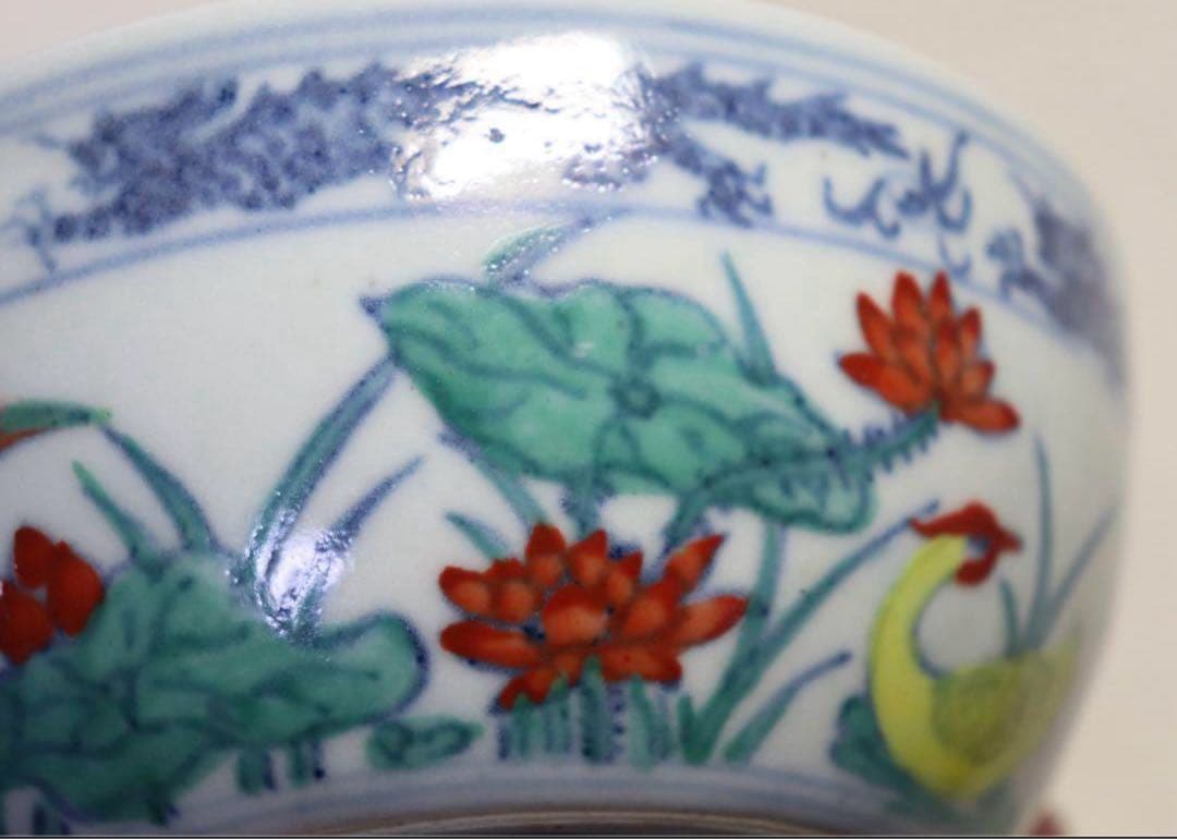 中国　清時代　斗彩　蓮鳥紋　大清光緒年製銘