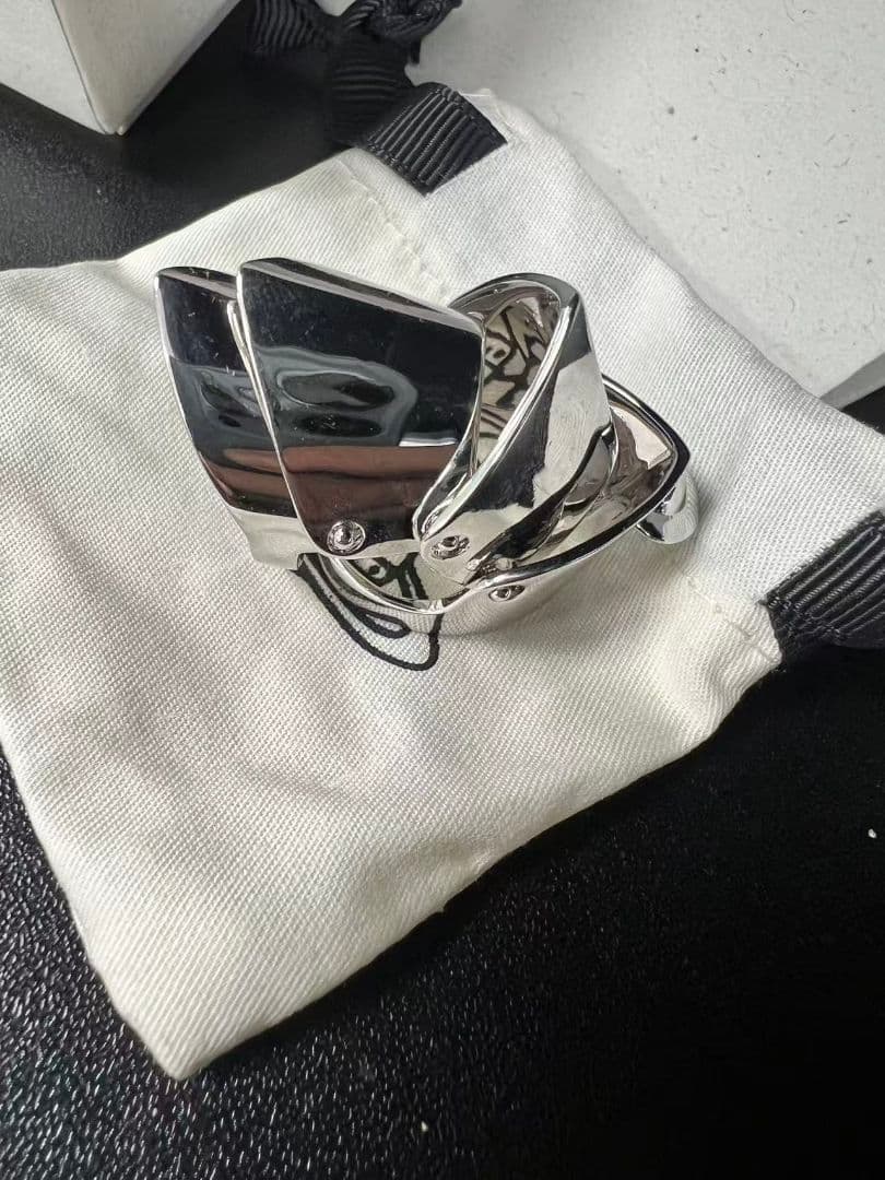 Vivienne Westwood 新品同様 シルバー3連リング