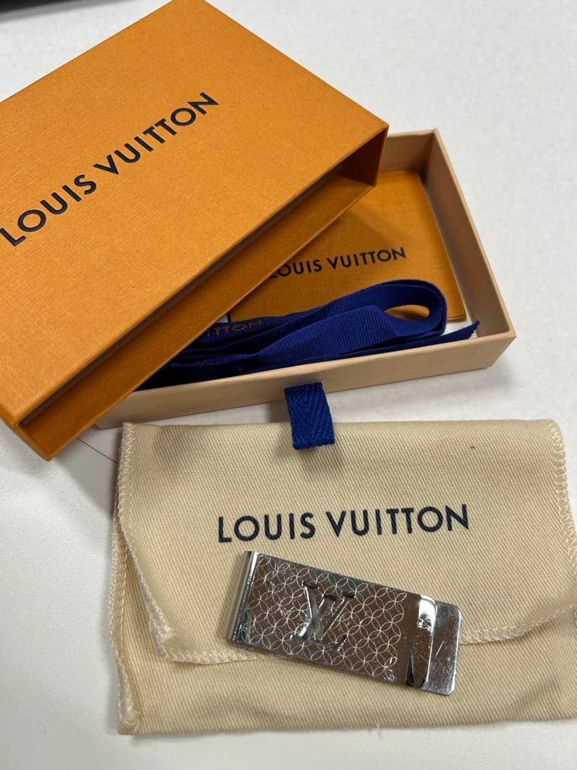 【最終値下】LV ルイヴィトン マネークリップ　箱有