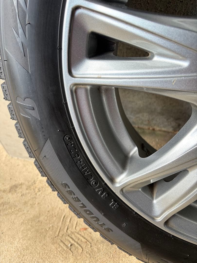 ブリヂストン スタッドレスタイヤ 14インチ ホイール付き