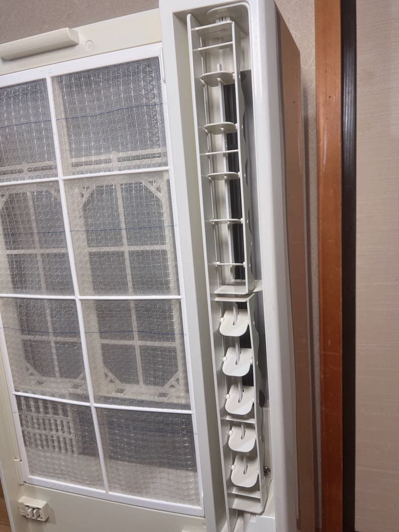 コロナ　ルームエアコン　CW-1614