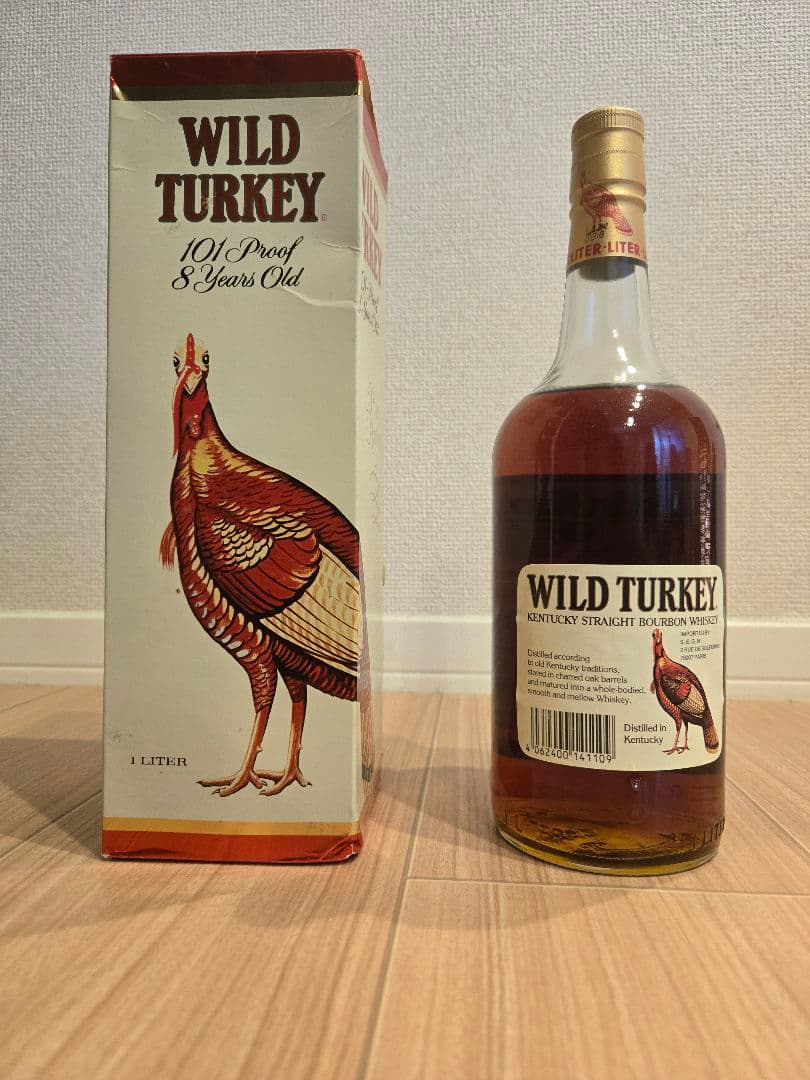 ワイルドターキー 8年 1L Wild Turkey 8 Years Old