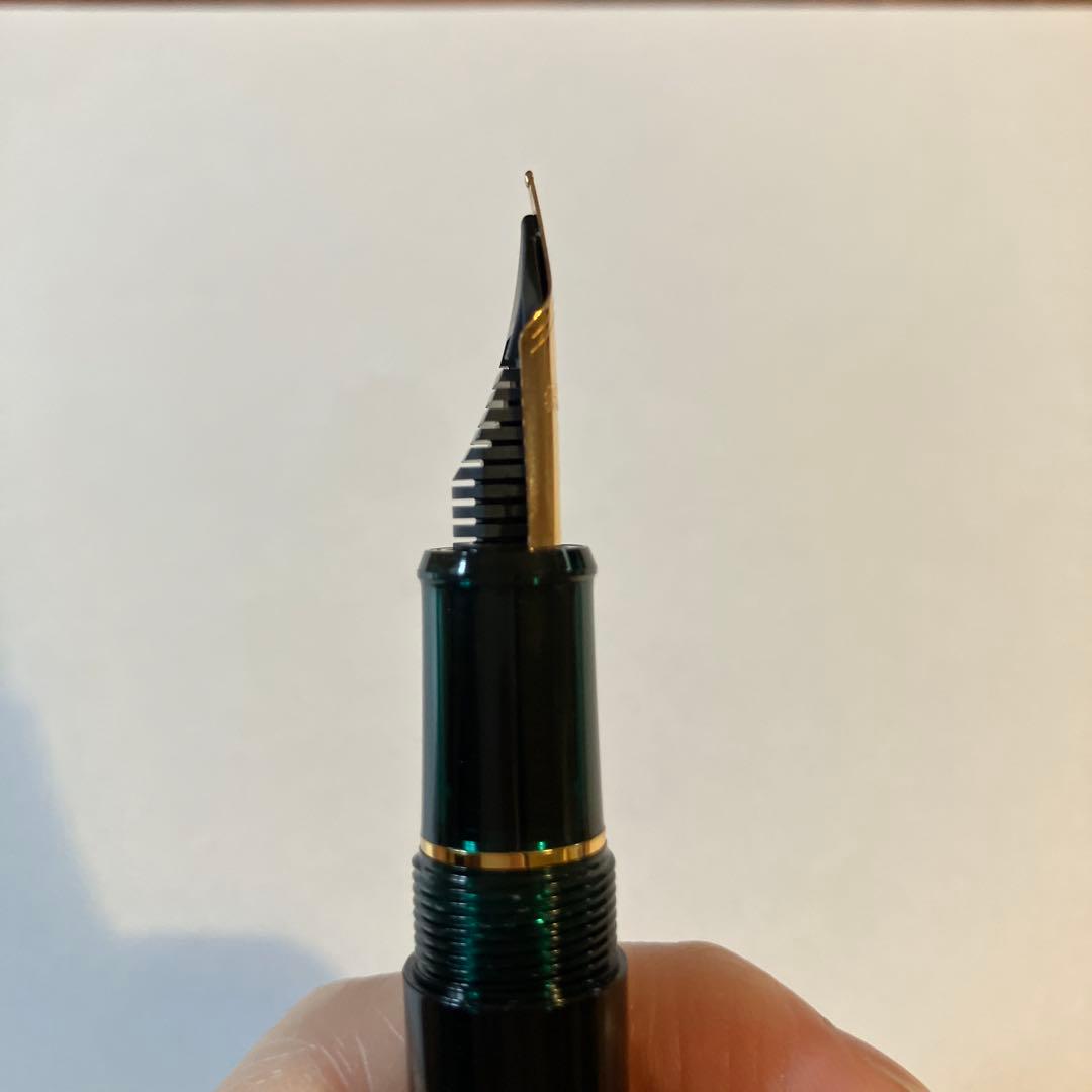 プラチナ　#3776センチュリー　ローレルグリーンSFニブ　箱・保証書付き